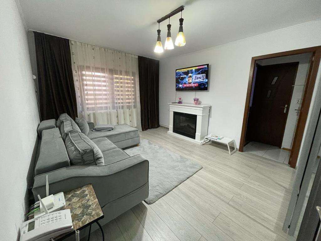Apartament Gallamar Bîrlad Exterior photo